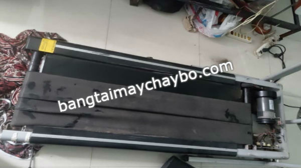 Băng tải máy chạy bộ khi chạy phát ra tiếng kêu vì sao