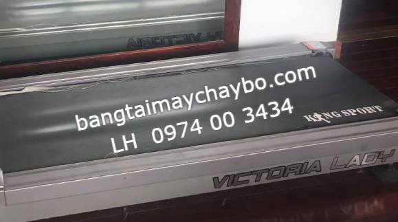 Co cộn xô lệch băng tải khô cứng mới mua dầu silicon để bôi