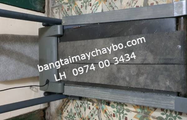 Thảm máy chạy bộ điện có khác thảm máy chạy bộ cơ không