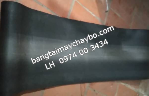 Có nên thay băng tải máy chạy bộ cơ hay mua máy chạy mới