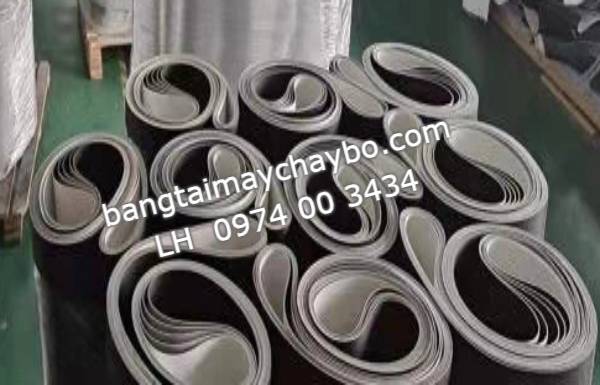 Thay băng tải máy chạy bộ có hóa đơn VAT 10% không