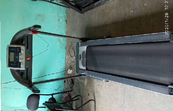 Lưu ý khi vệ sinh cọ rửa băng tải máy chạy bộ tại nhà